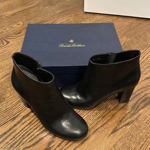 Cute 3 inch black booties